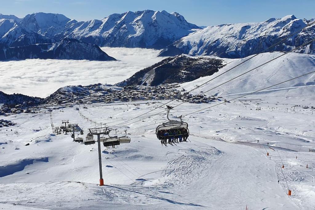 Pieds Des Pistes - Parking Couvert - Plein Sud Alpe d'Huez Dış mekan fotoğraf